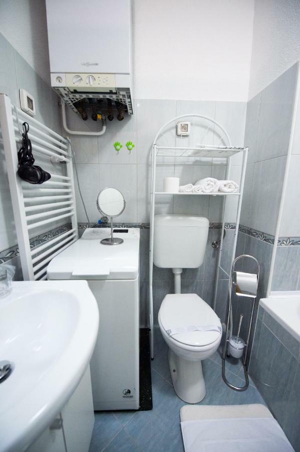 Apartment Lamar - Entry With Pin 0 - 24H, Underground Parking Garage, Elevator Славонски-Брод Экстерьер фото