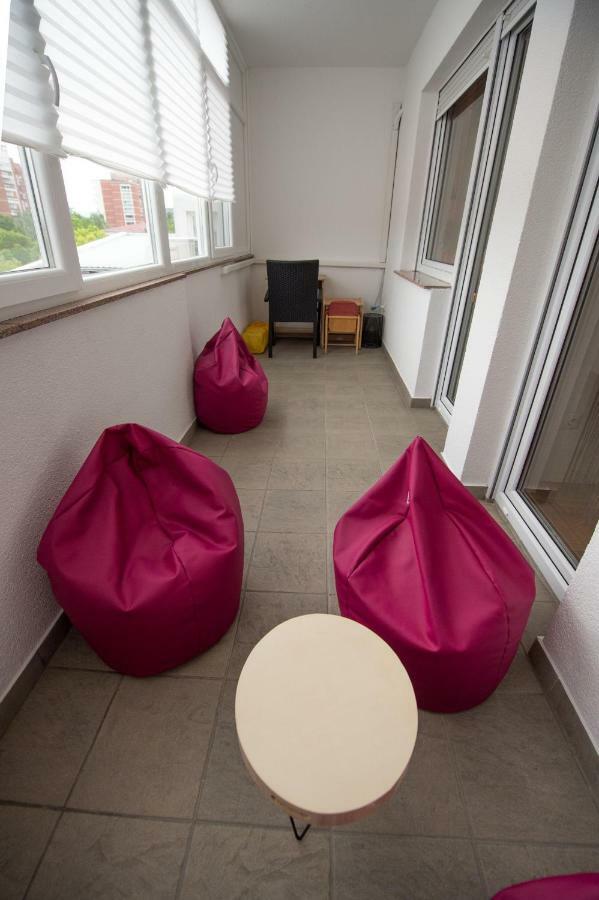 Apartment Lamar - Entry With Pin 0 - 24H, Underground Parking Garage, Elevator Славонски-Брод Экстерьер фото