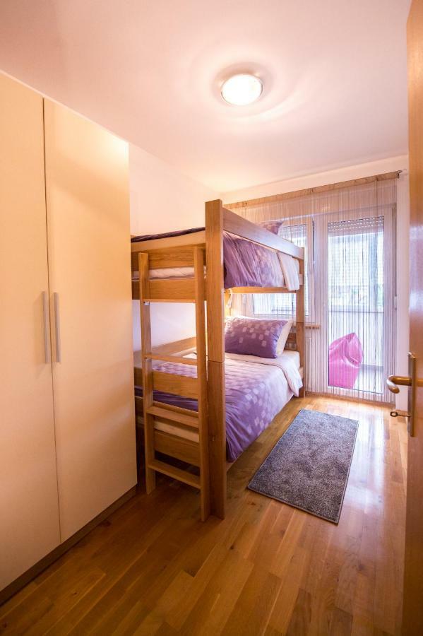 Apartment Lamar - Entry With Pin 0 - 24H, Underground Parking Garage, Elevator Славонски-Брод Экстерьер фото
